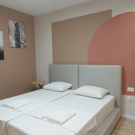 Center Cozy Nest Tirana Exterior foto