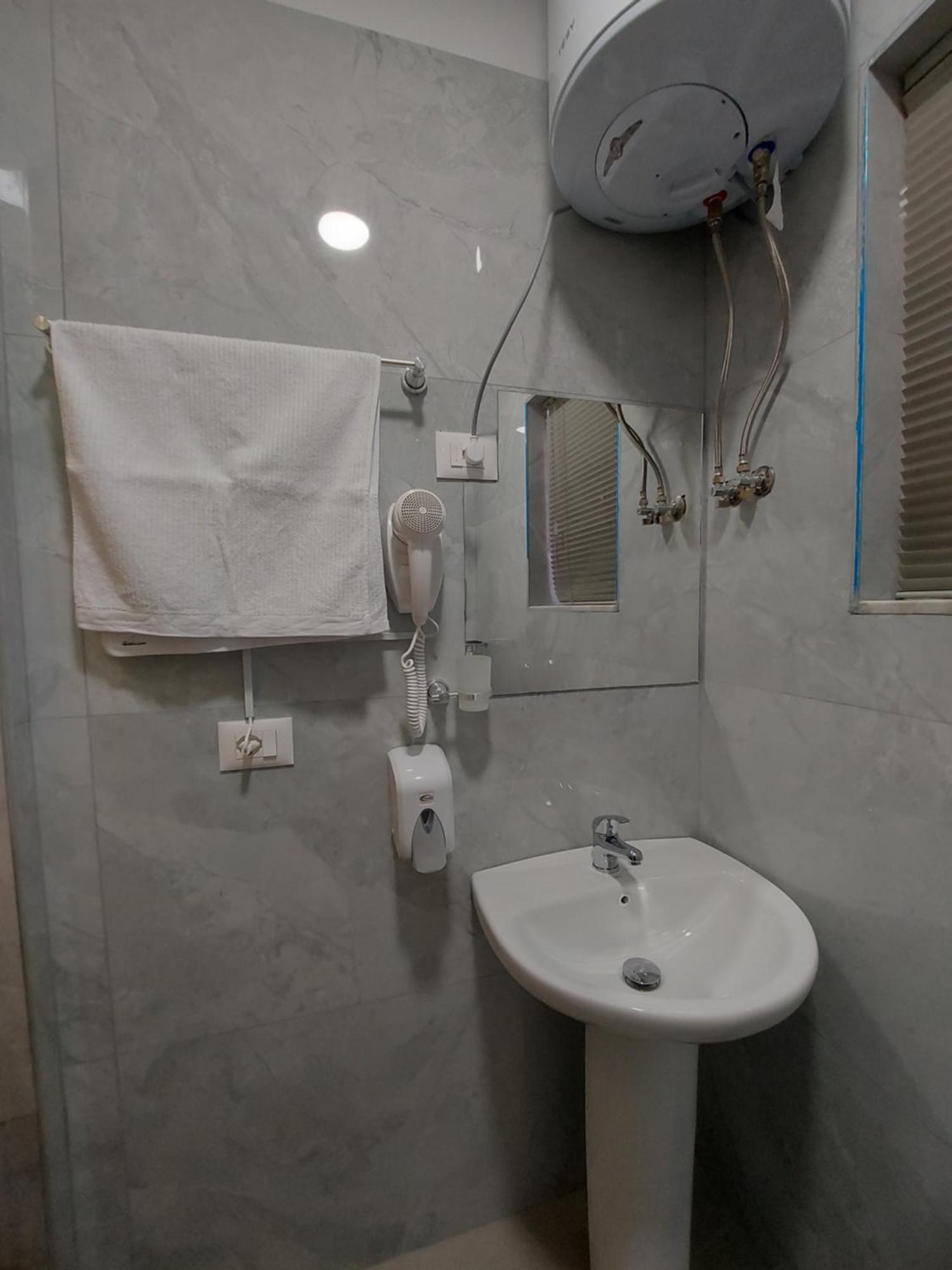 Center Cozy Nest Tirana Exterior foto