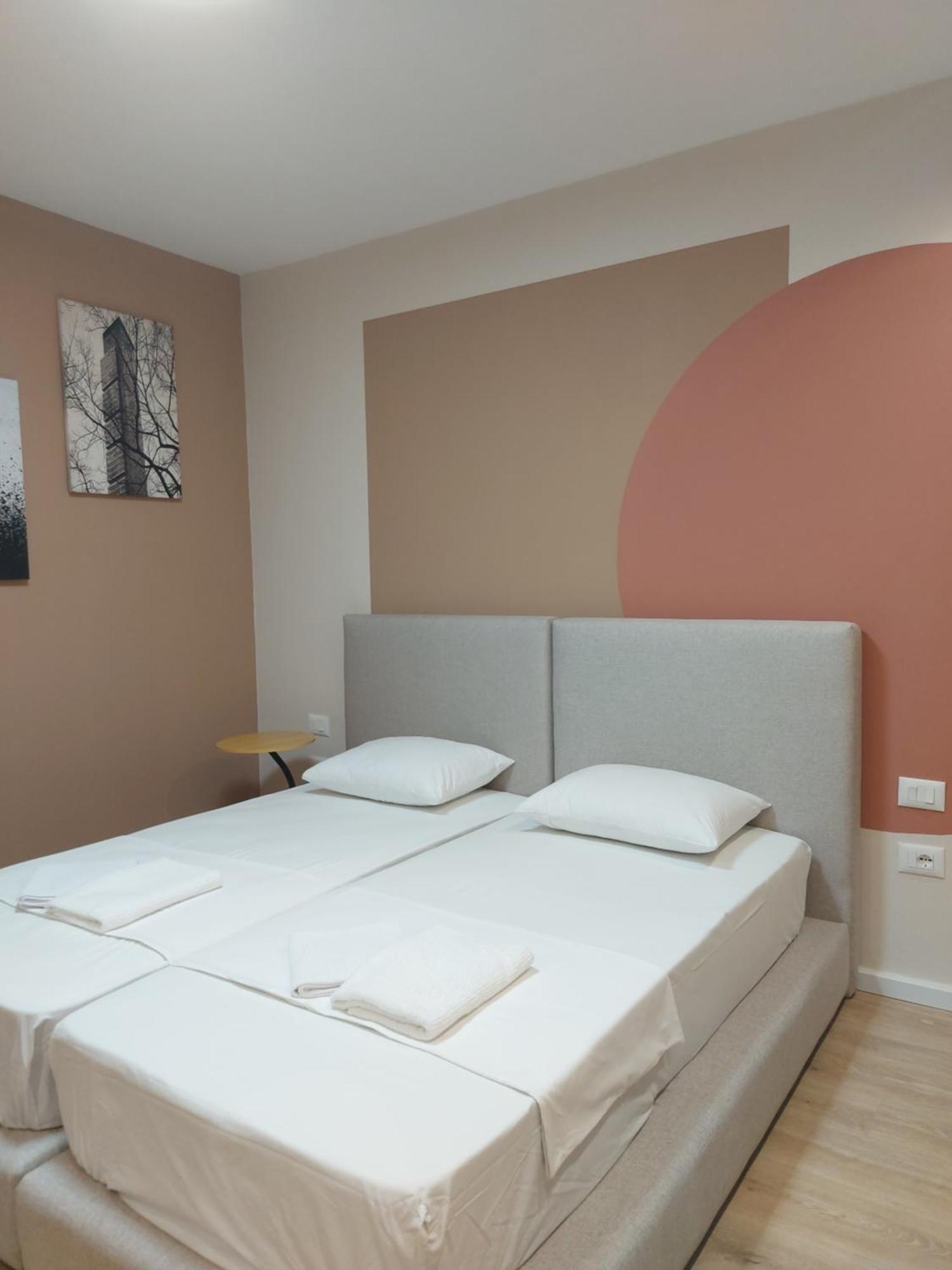 Center Cozy Nest Tirana Exterior foto